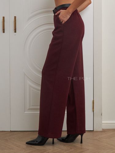 Прямые брюки бордового цвета с узором