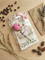 Открытка "Зайка с тюльпаном"