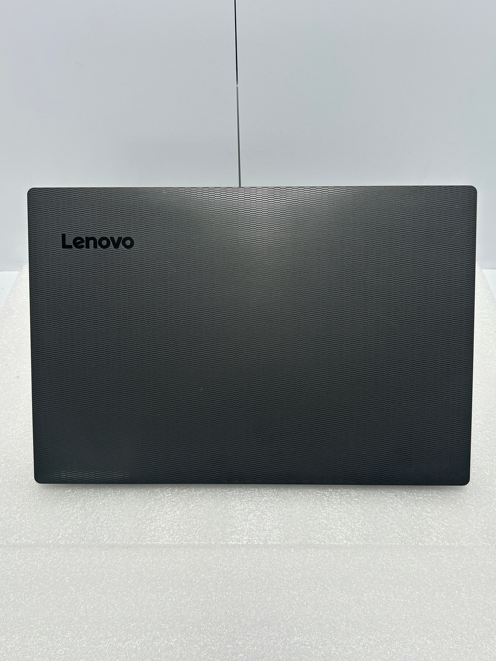 Ноутбук Lenovo V130-15 (81HN00ERRU) 15.6"/Intel Core i5-7200U/RAM 4GB/HDD 1TB/Intel HD Graphics 620/1920*1080/TN/Windows 10/Подсветка кл-ры: нет/Серый. Состояние: B1
