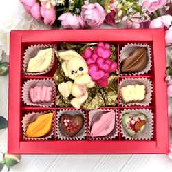 Шоколадный набор "Зайчик с шариками" и 10 конфет ручной работы