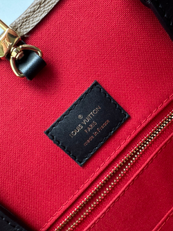 Сумка Louis Vuitton OnTheGo