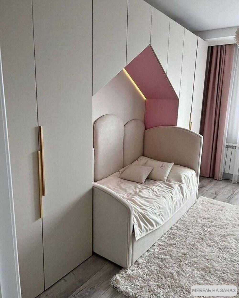Мебель в детскую для девочки