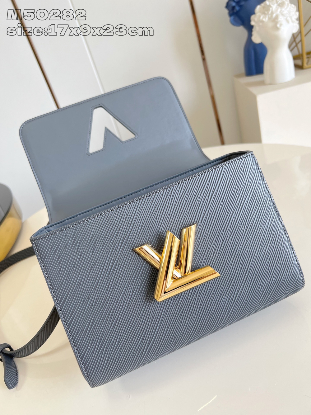 Louis Vuitton Twist MM