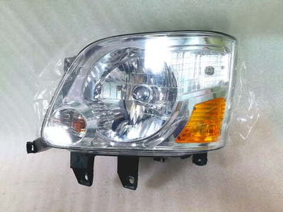 Фара передняя левая FOTON (Фотон)24V BJ1061 BJ1051 AUMARK CUMMINS