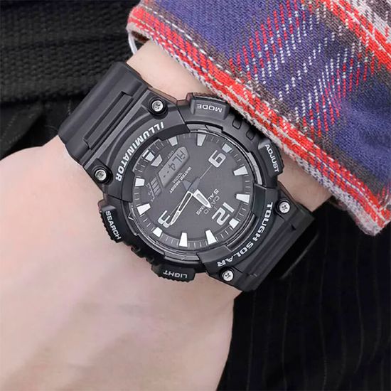 Наручные часы Casio AQ-S810W-1A