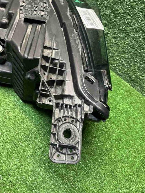 Фара правая Changan CS55PLUS (2021-2024) LED