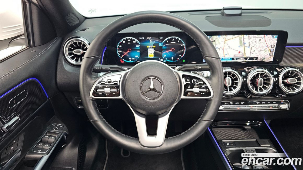 Mercedes-Benz GLB-Class X247 GLB220 (06.2021)