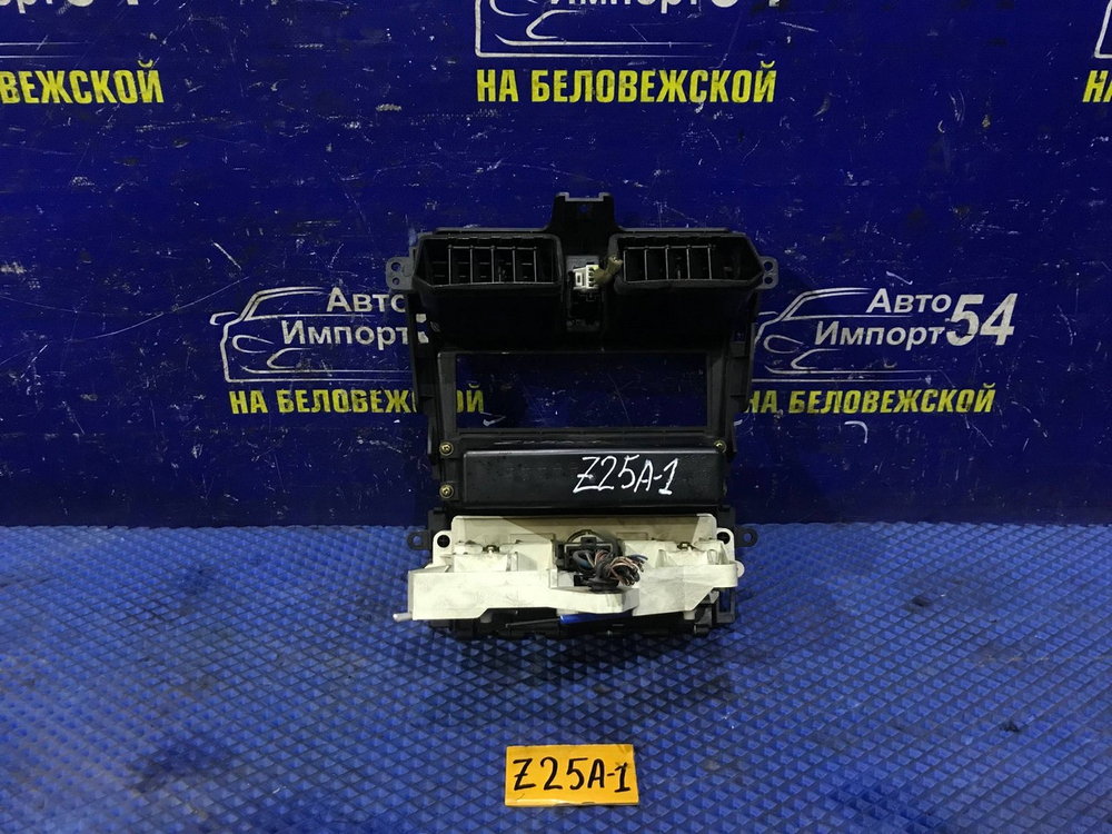 Блок управления климат-контролем MITSUBISHI COLT 2003