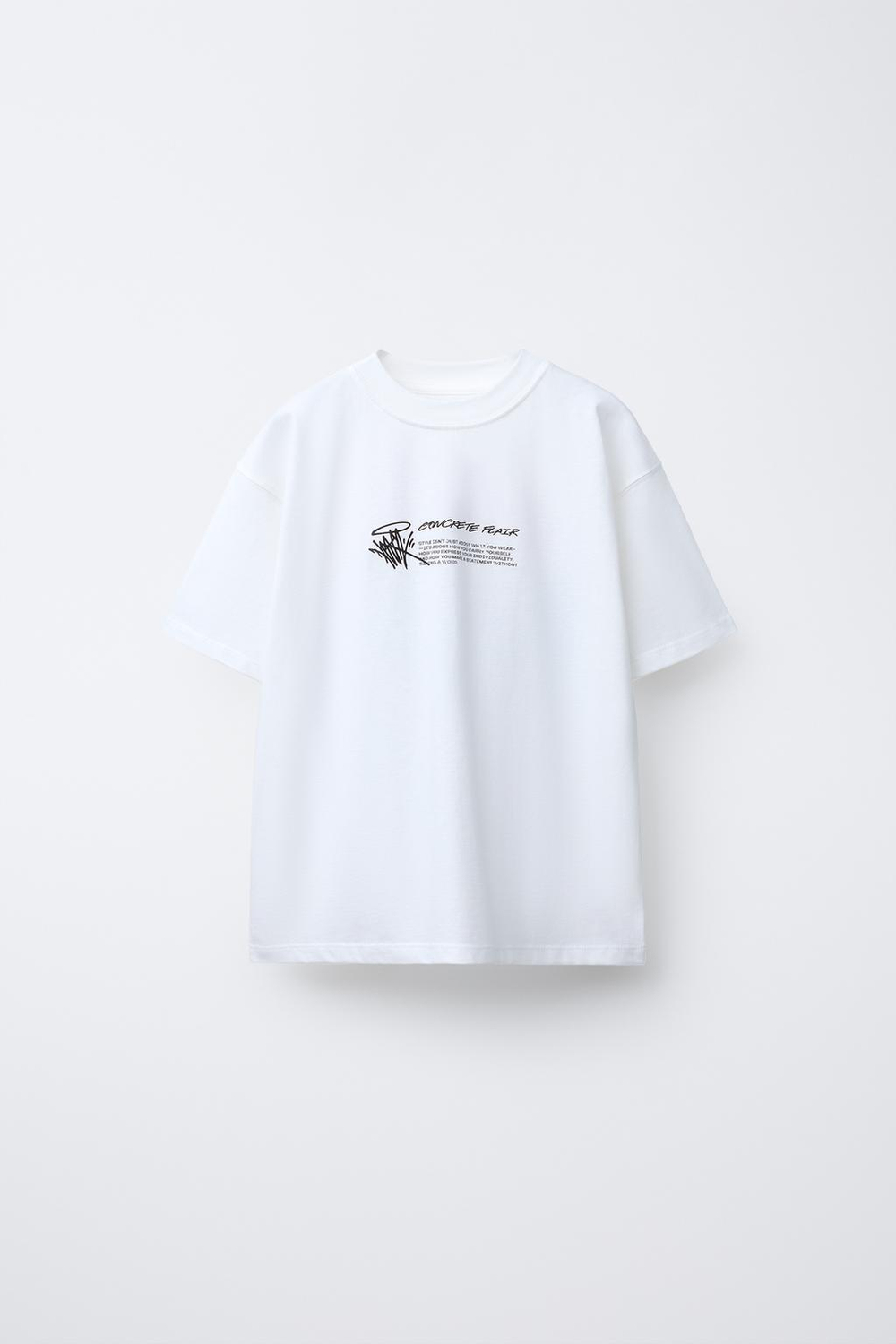 ZARA ФУТБОЛКА С ПРИНТОМ ГРАФФИТИ, БЕЛЫЙ