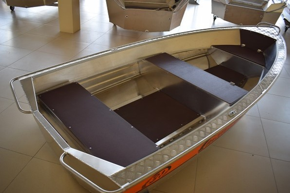 Алюминиевая лодка WELLBOAT-31