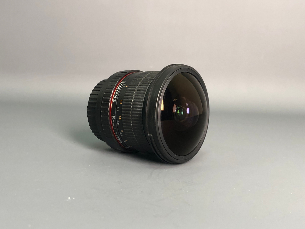 Samyang 8mm 3.5 AS IF UMC Fish-eye CS II Canon EF