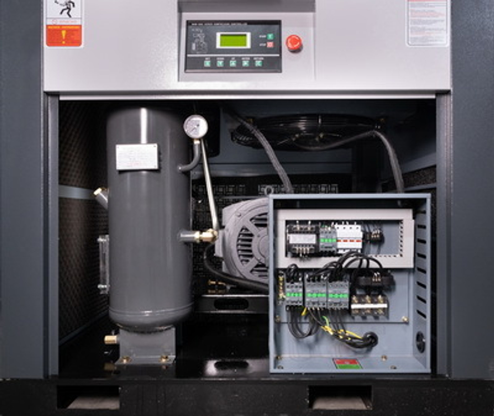 Винтовой компрессор IronMac IC 7,5/8 B