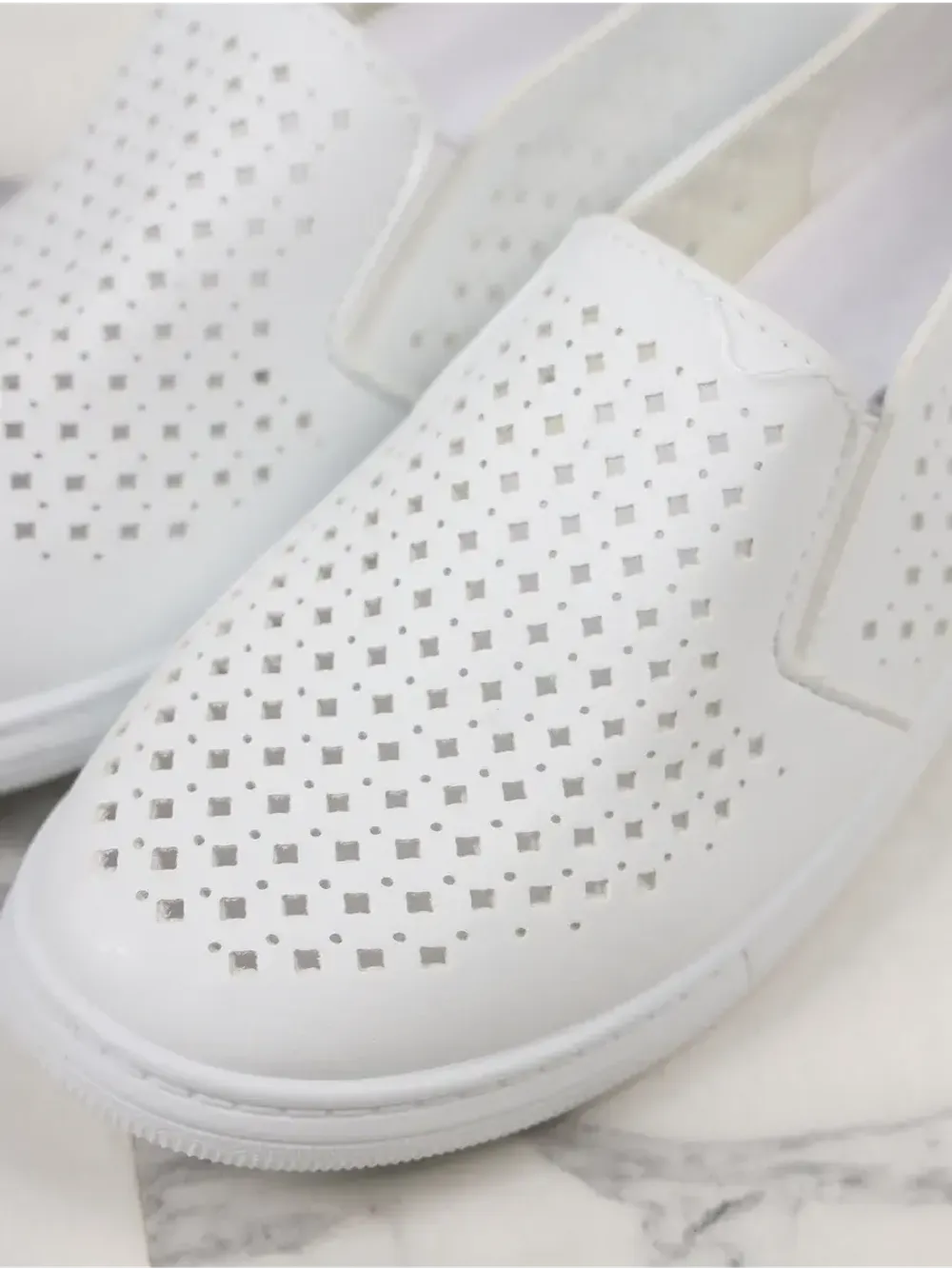 Мокасины летние с перфорацией