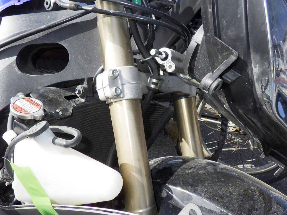 Suzuki GSX-R600 JS1GN7EA7A2100235