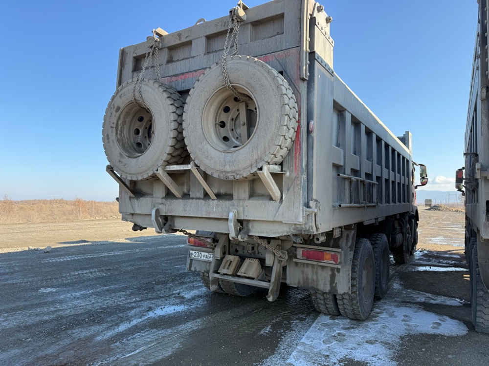Shacman (Shaanxi) SX* 8x4 Самосвал SX331863366 (Дизельный, 12,5 л, 544 л.с., МТ)