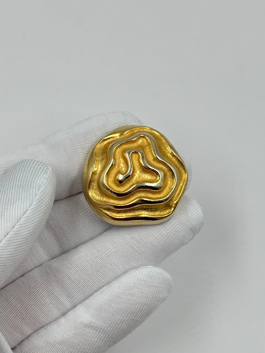 Накладка на пуговицу с узором