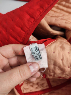 Ветровка красная 44 размер