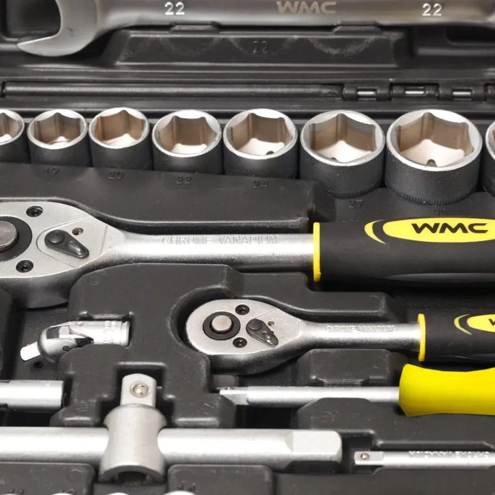 Набор инструментов 82пр. 1/4'', 1/2''(6гр)(4-32мм) WMC TOOLS WMC-4821-5