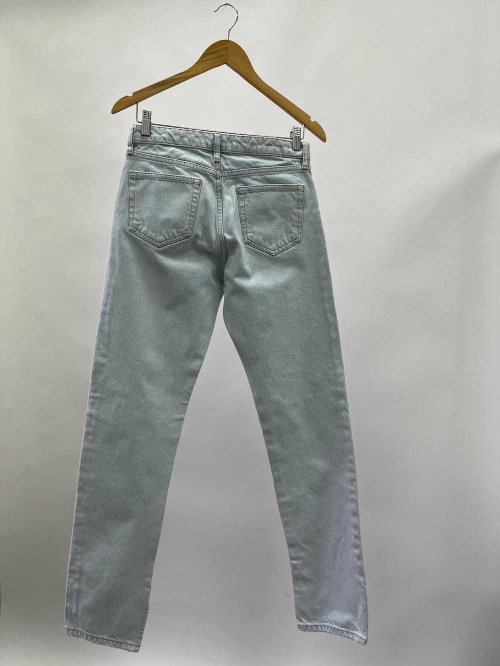 Джинсы Zara