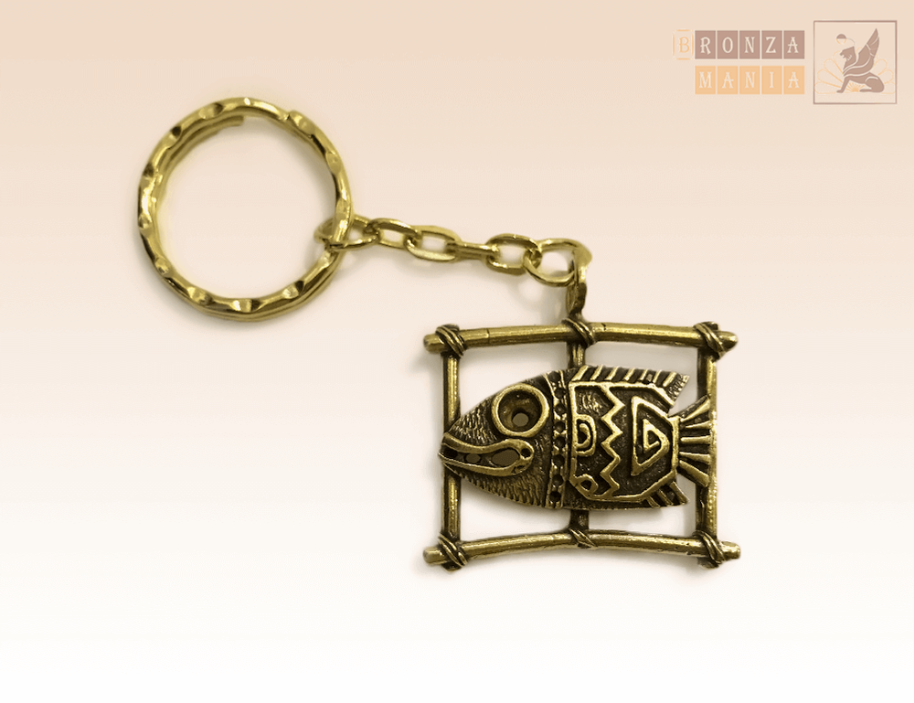 брелок Рыба с узорами в рамке