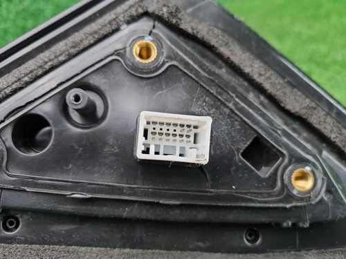 Зеркало правое Kia Seltos (2019-н.в.) 8 контактов