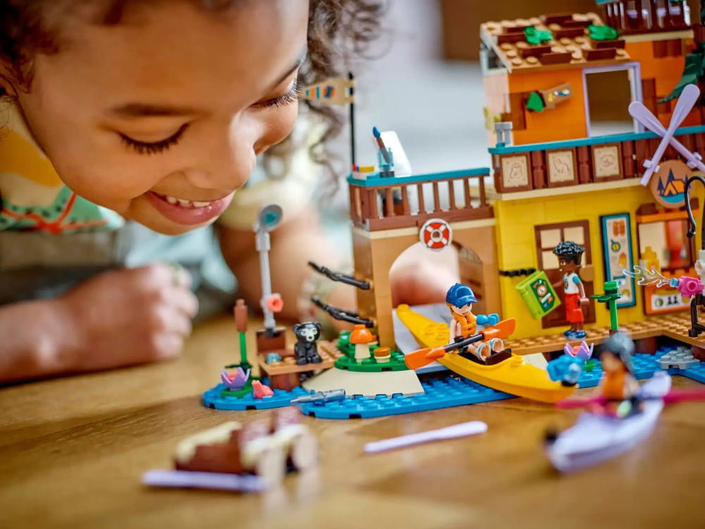 Конструктор LEGO Friends 42626 Водные виды спорта в летнем лагере