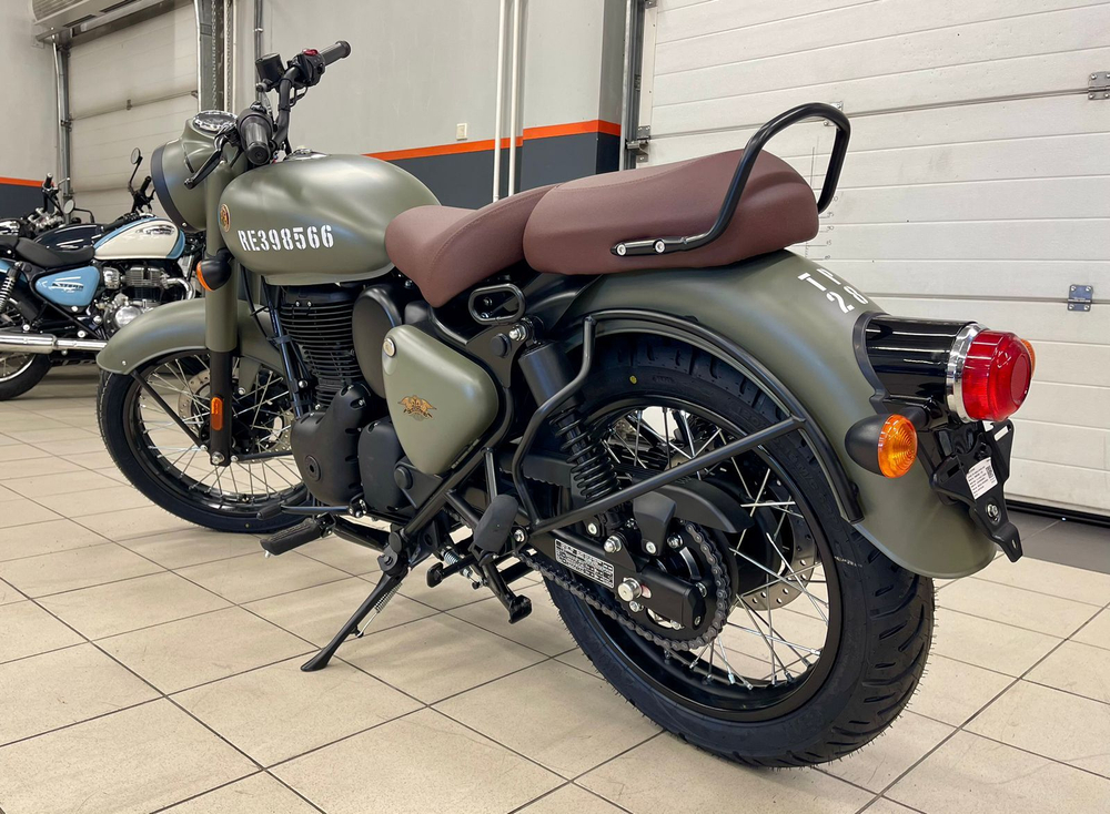 Royal Enfield 350 Classic (SIGNALS MARSH GRAY)