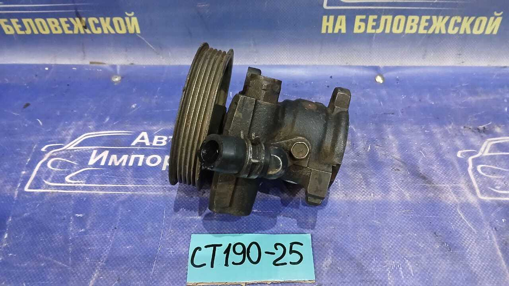Насос ГУР TOYOTA CORONA 1995