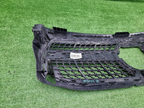 Решетка радиатора Mercedes GLB X247 (2019-2023)