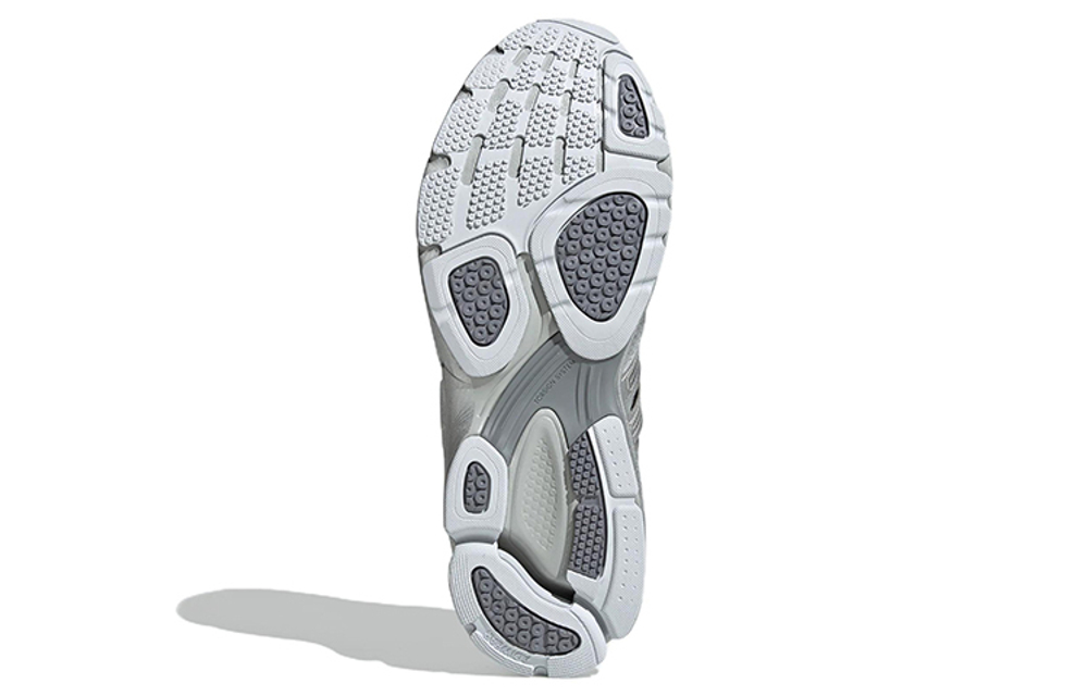 Кроссовки Adidas Spiritain 2000