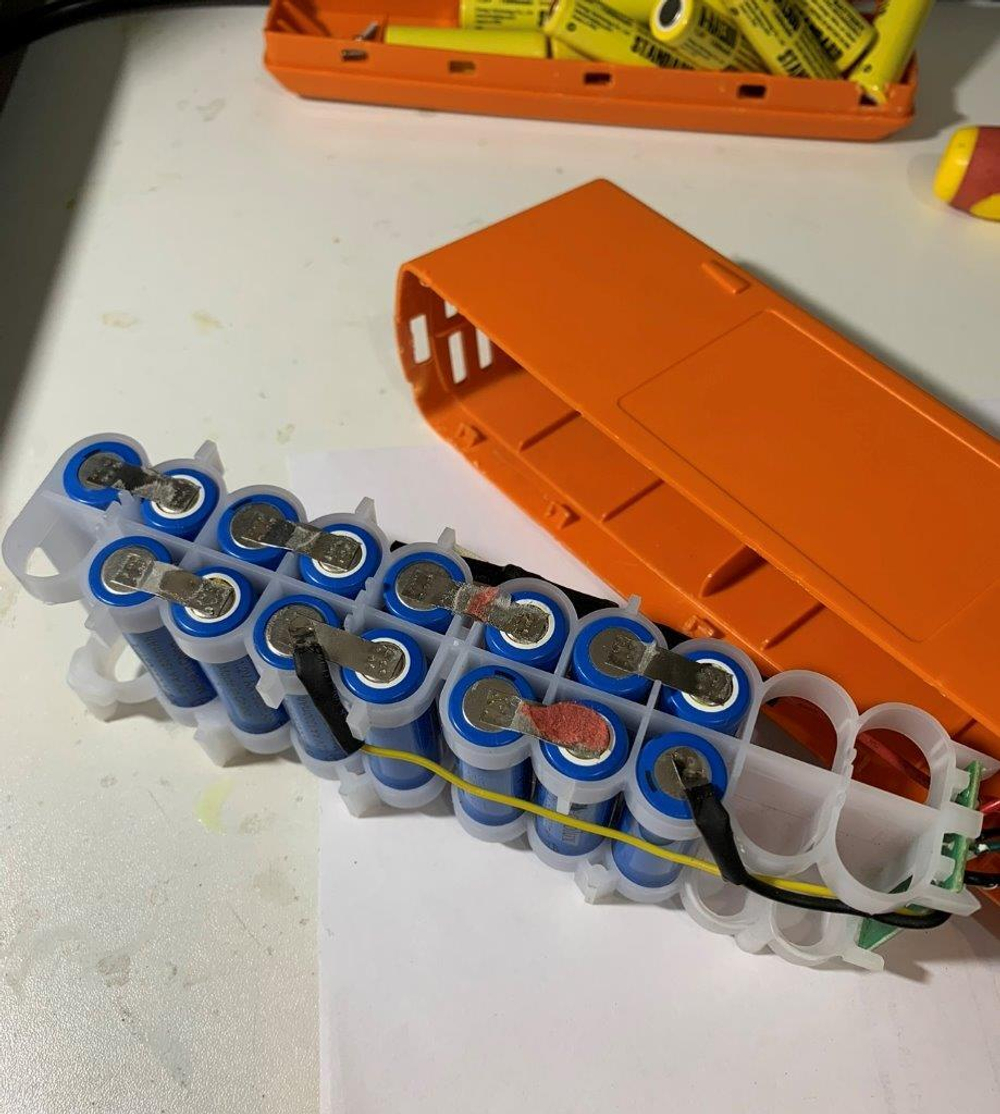 Ремонт пылесосов и роботов-пылесосов