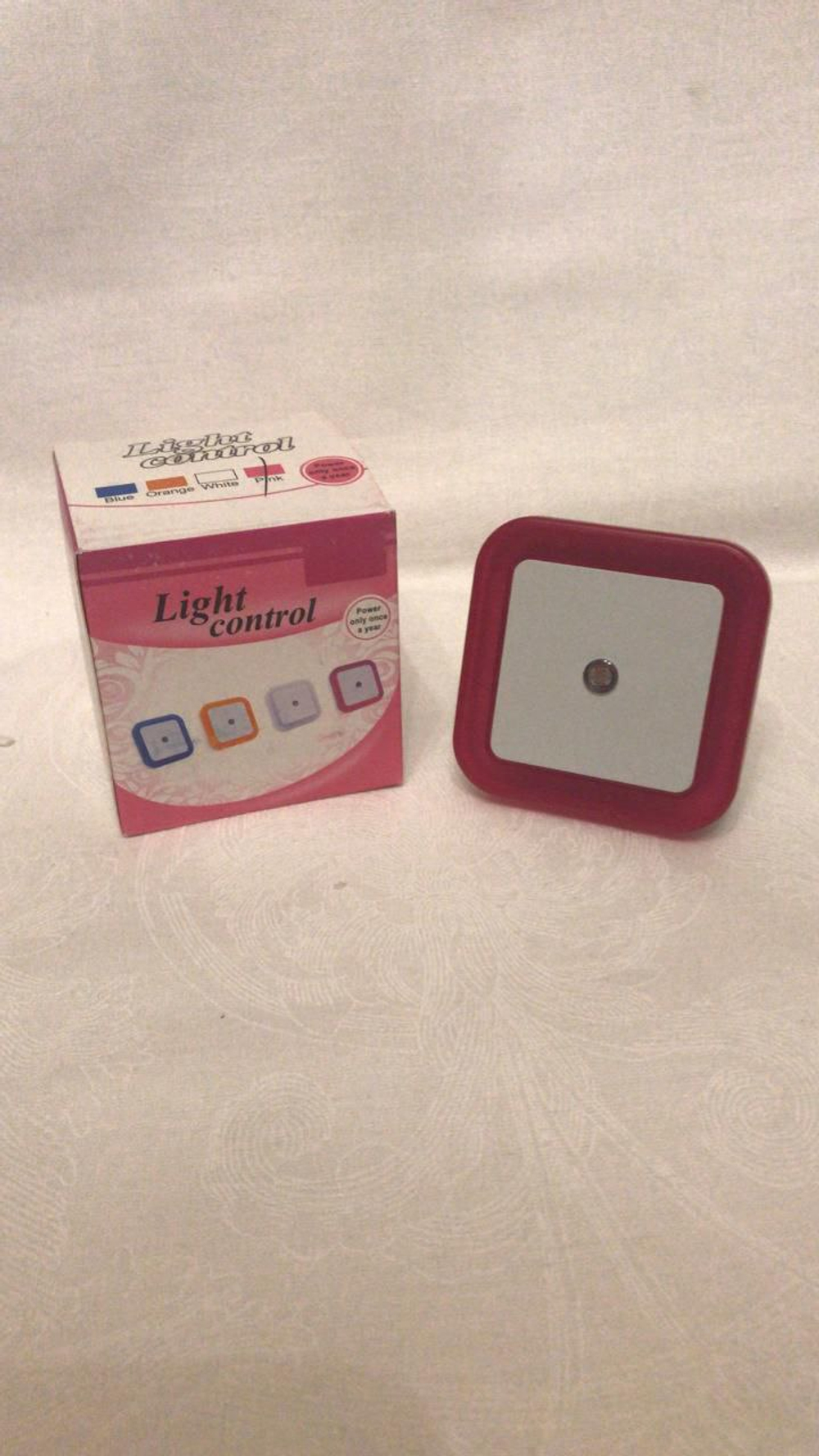 Ночник светодиодный Квадрат с датчиком освещенности черный