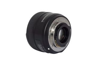 Объективы Yongnuo для Nikon