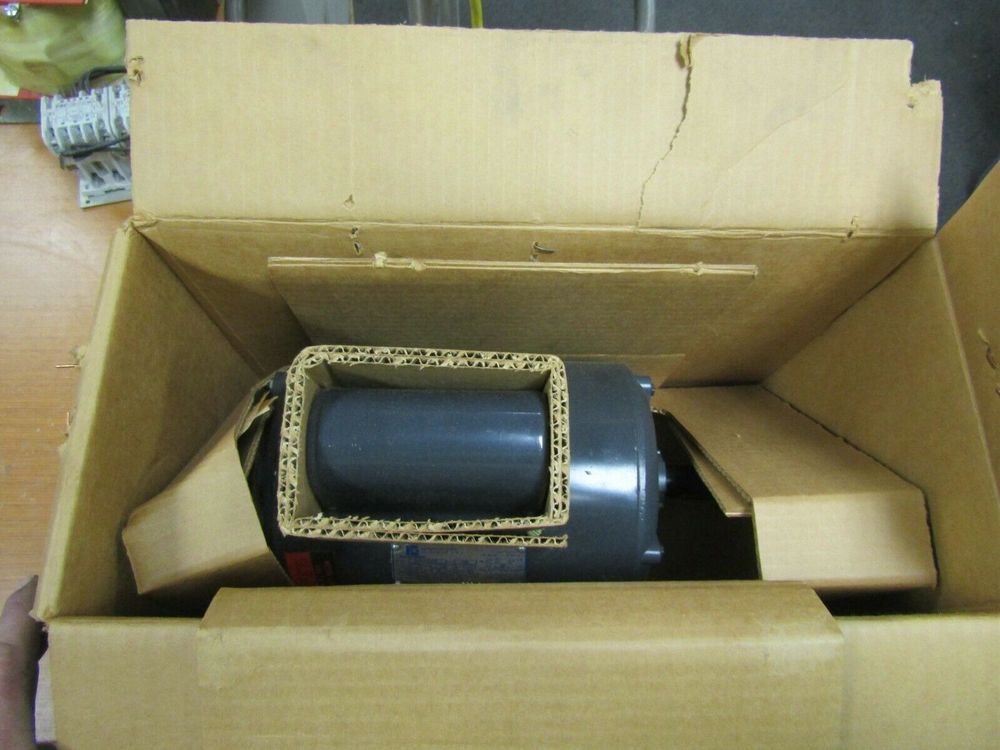 2505ELECTRIC AC MOTOR
