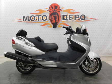 Suzuki Skywave 650 040747