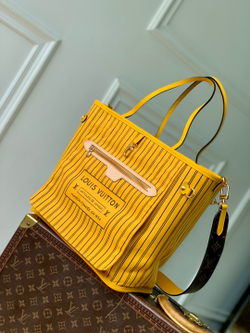 Louis Vuitton Neverfull Bandouliere Inside Out MM