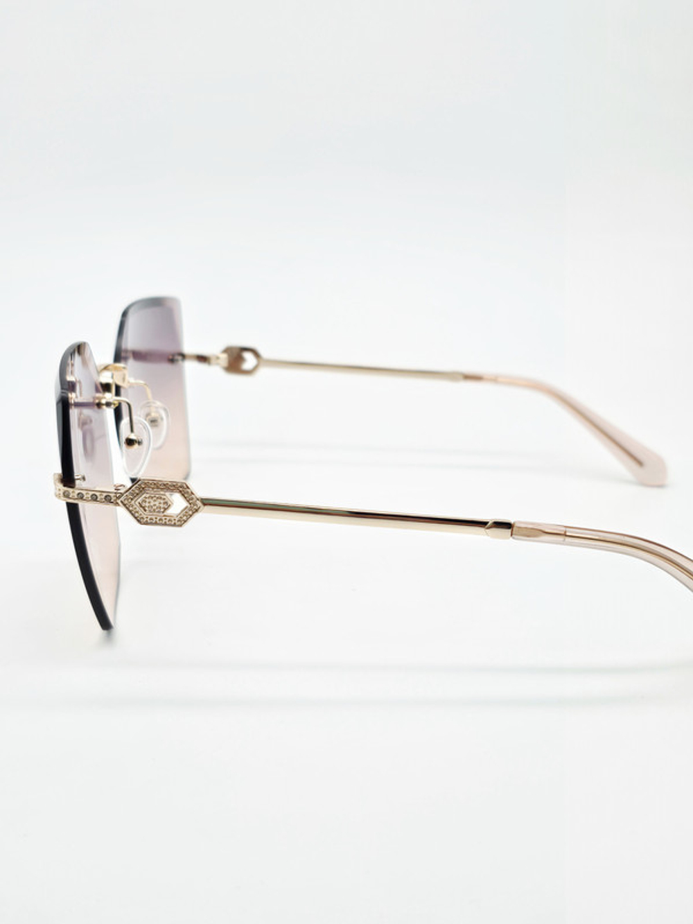 91004180 (AK 17196 C04) Солнцезащитные очки