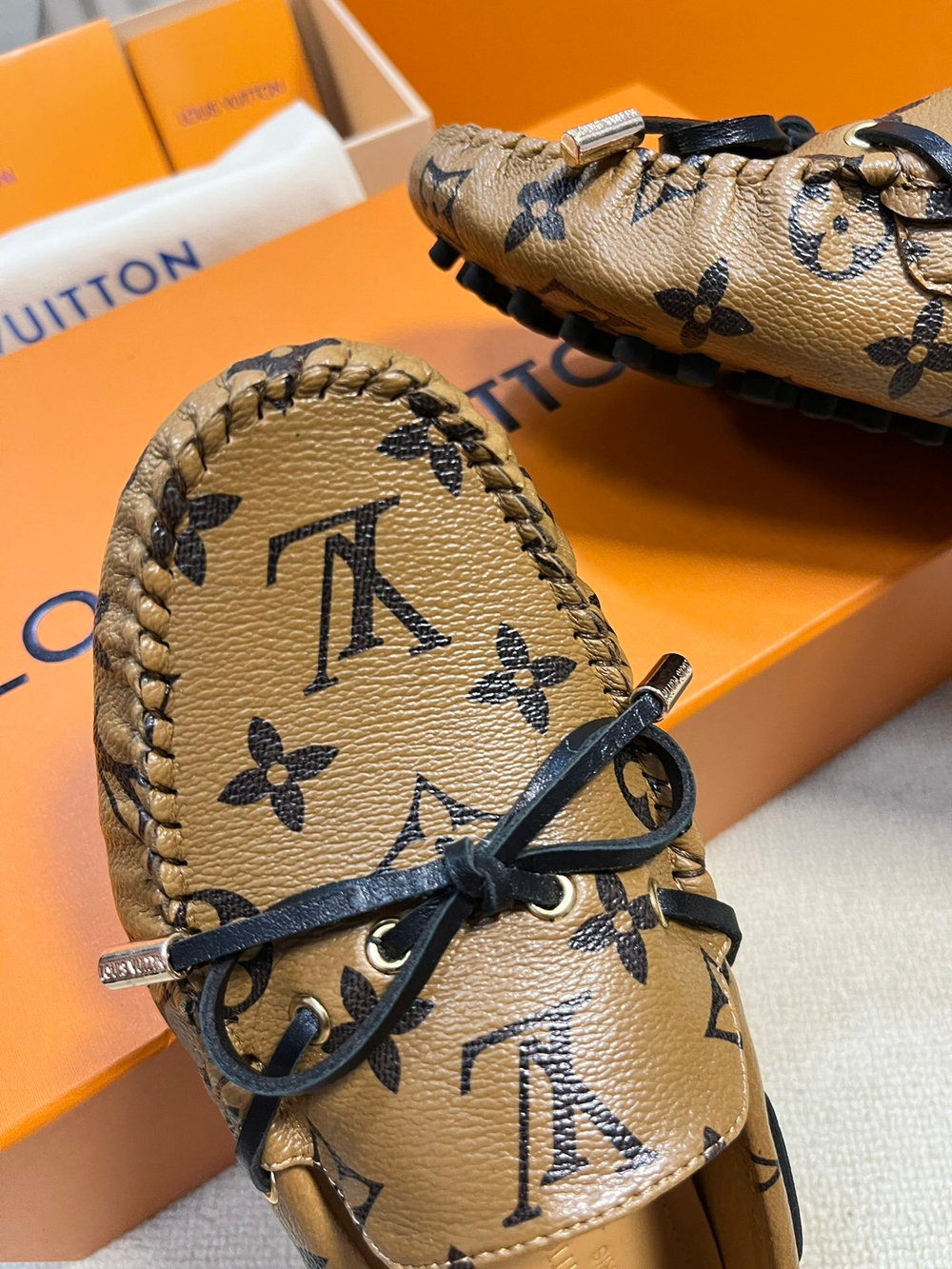 Louis Vuitton Mocassin