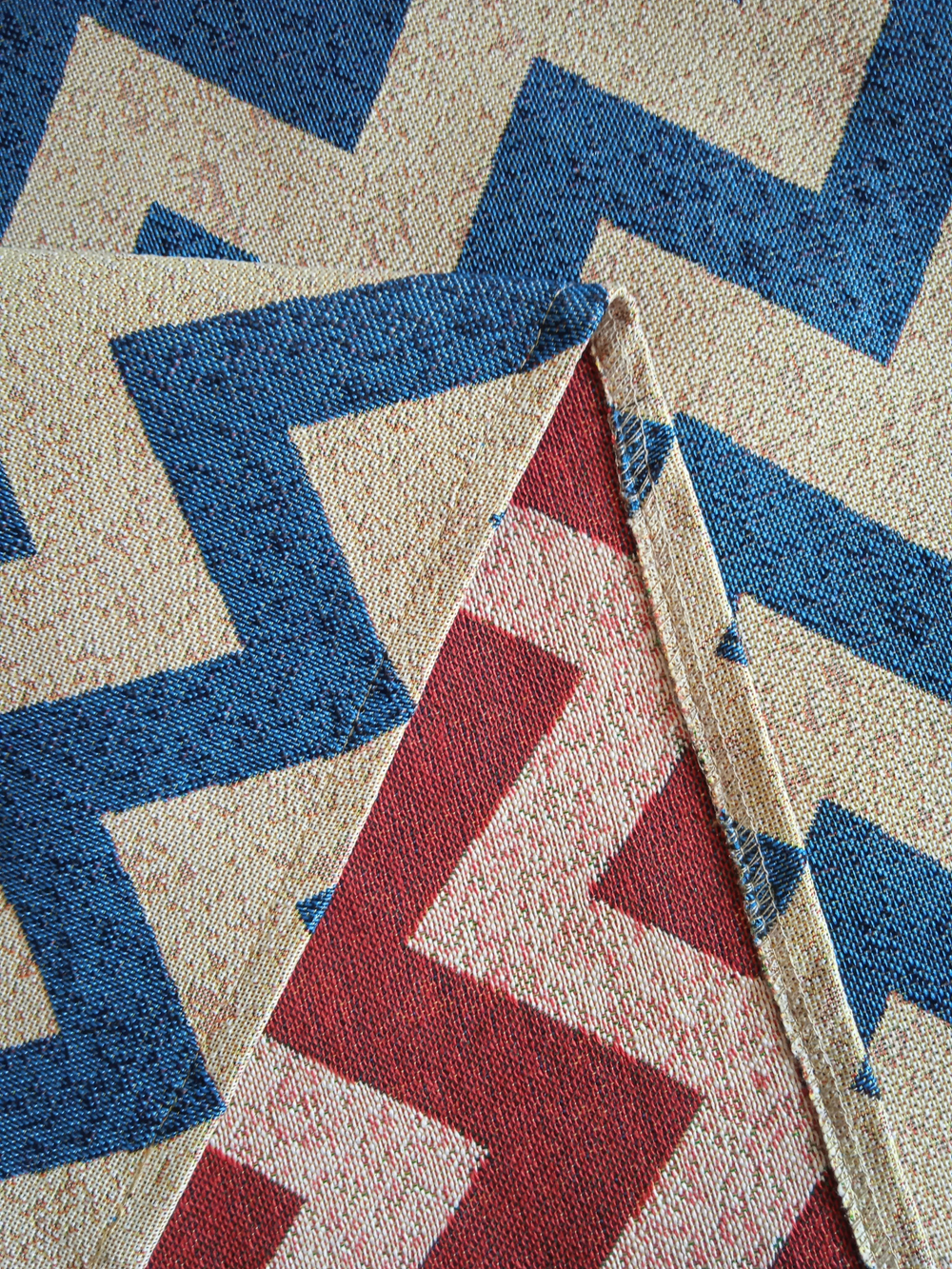 Покрывало гобеленовое Зигзаг синий евро (240х200)