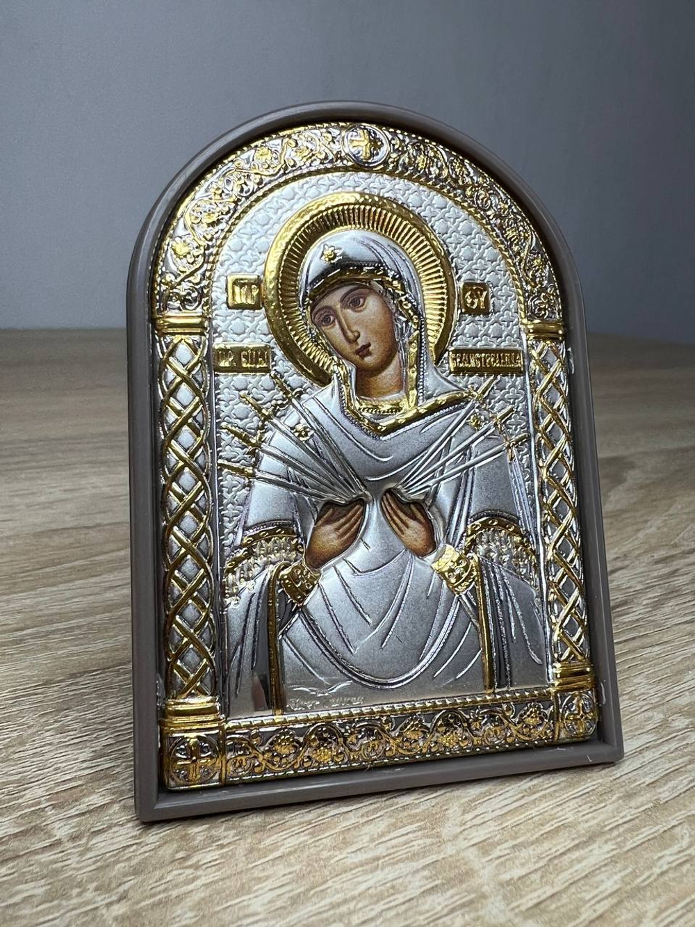 Семистрельная БМ, икона арочная, пластик коричневый 48x69