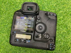 Canon EOS 1D Mark III