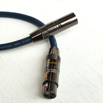 DAXX R310 Балансный 1XLR-1XLR кабель (папа-мама) из монокристаллической меди. High Grade D=9mm (1шт.)