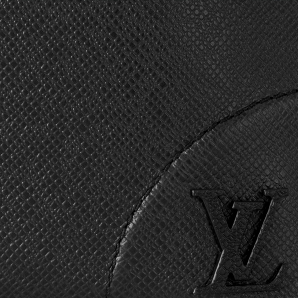 LOUIS VUITTON Slim Briefcase Nv