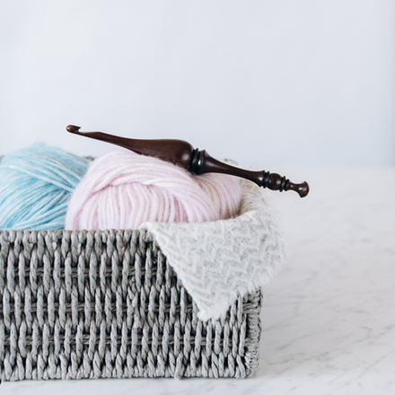 Деревянный крючок для вязания из древесины кедра 5.5 мм. K246