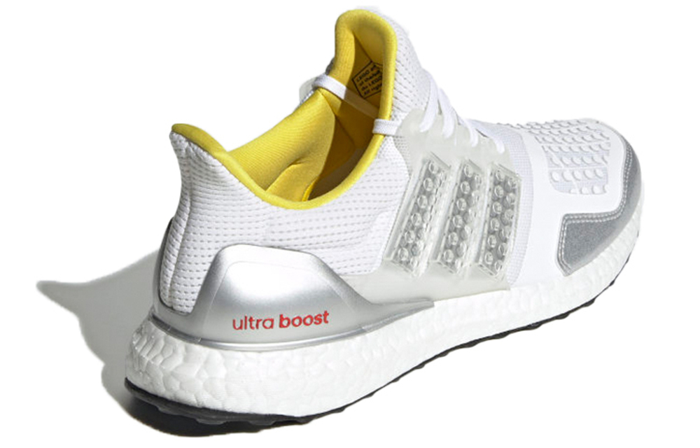 Кроссовки Lego X Adidas Ultraboost Dna
