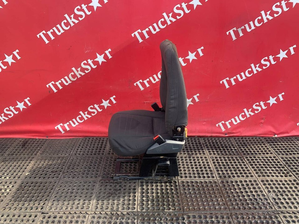 Сиденье пассажирское механическое