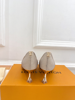 Louis Vuitton Blossom Pump