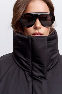 Куртка-баллон зимняя Айсель черного цвета