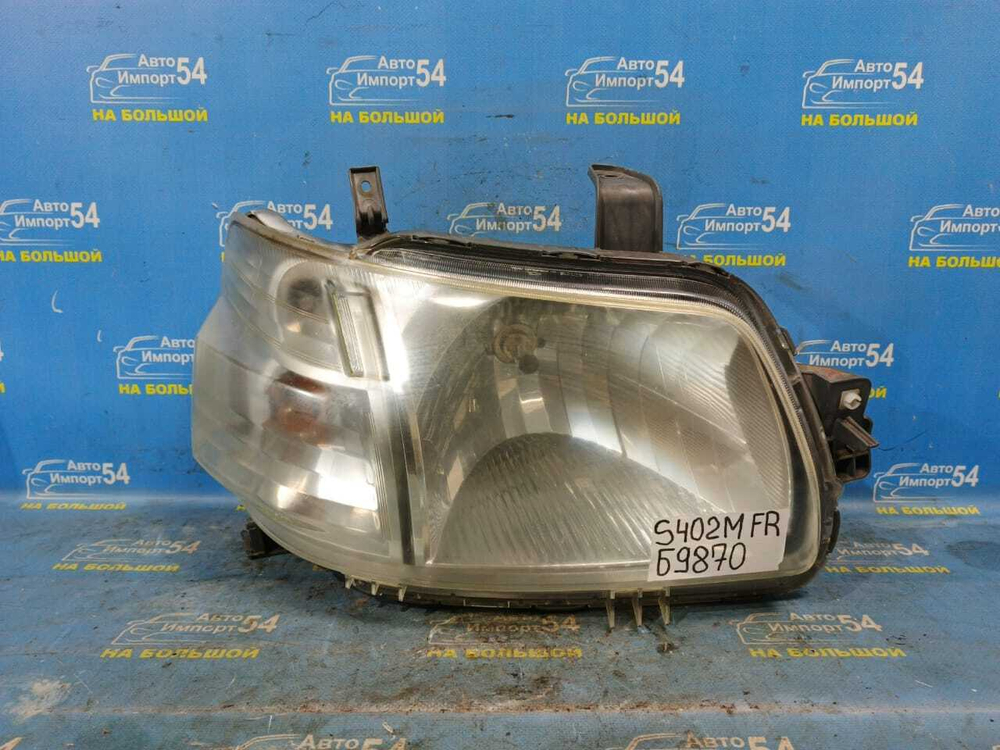Фара передняя правая TOYOTA TOWNACE 2008-2020