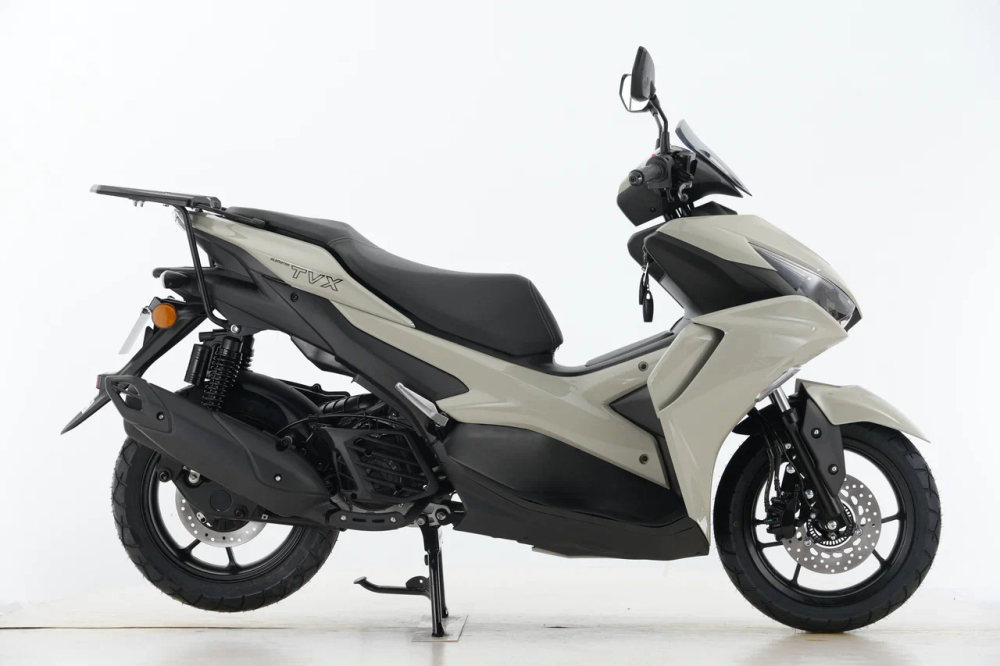 Скутер Gladiator TVX